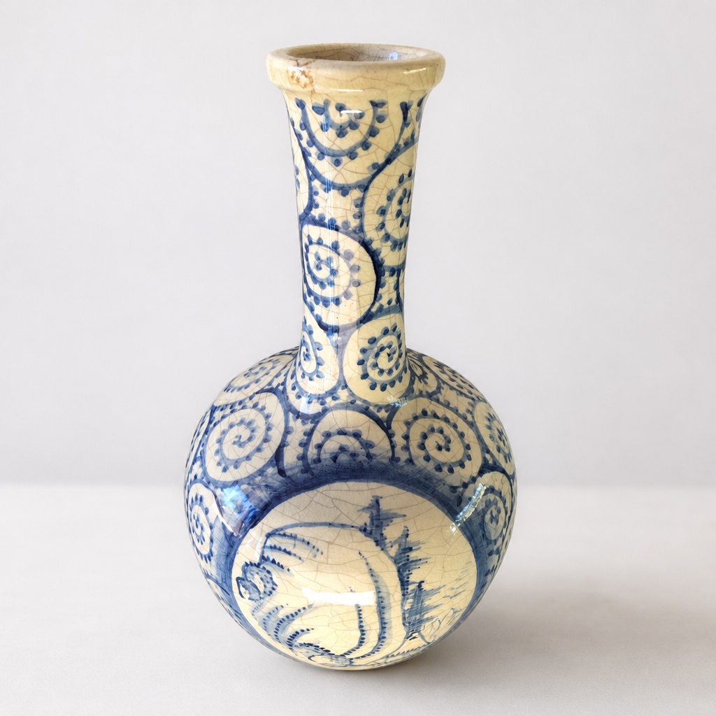 Shigaraki Ware Flower Vase Takokarakusa Pattern Pottery - 1