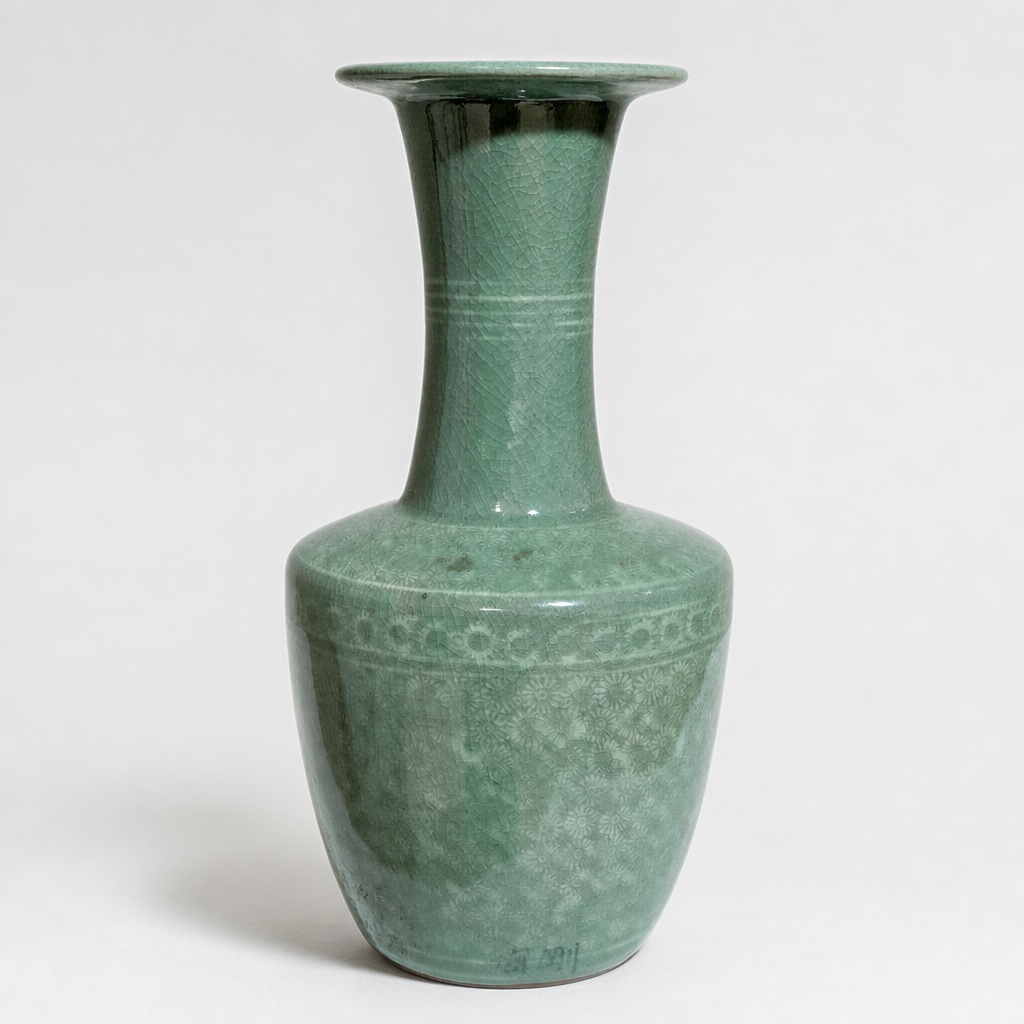 Korean Celadon Vase Goryeo Celadon Pottery Ryu Hae-gang Human Cultural Asset - 1