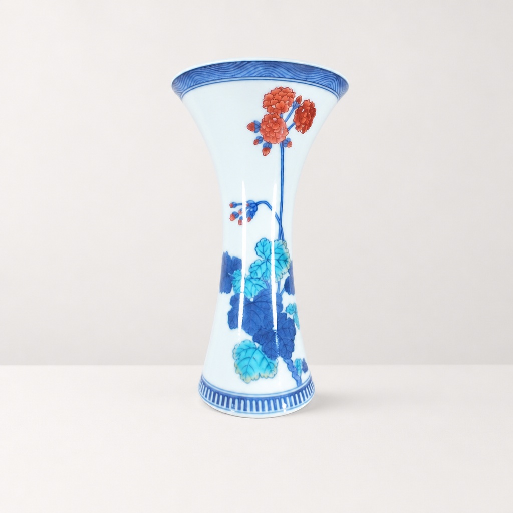 12th Imaizumi Imaemon Nishiki Botan-e Vase Human National Treasure Arita Ware - 1