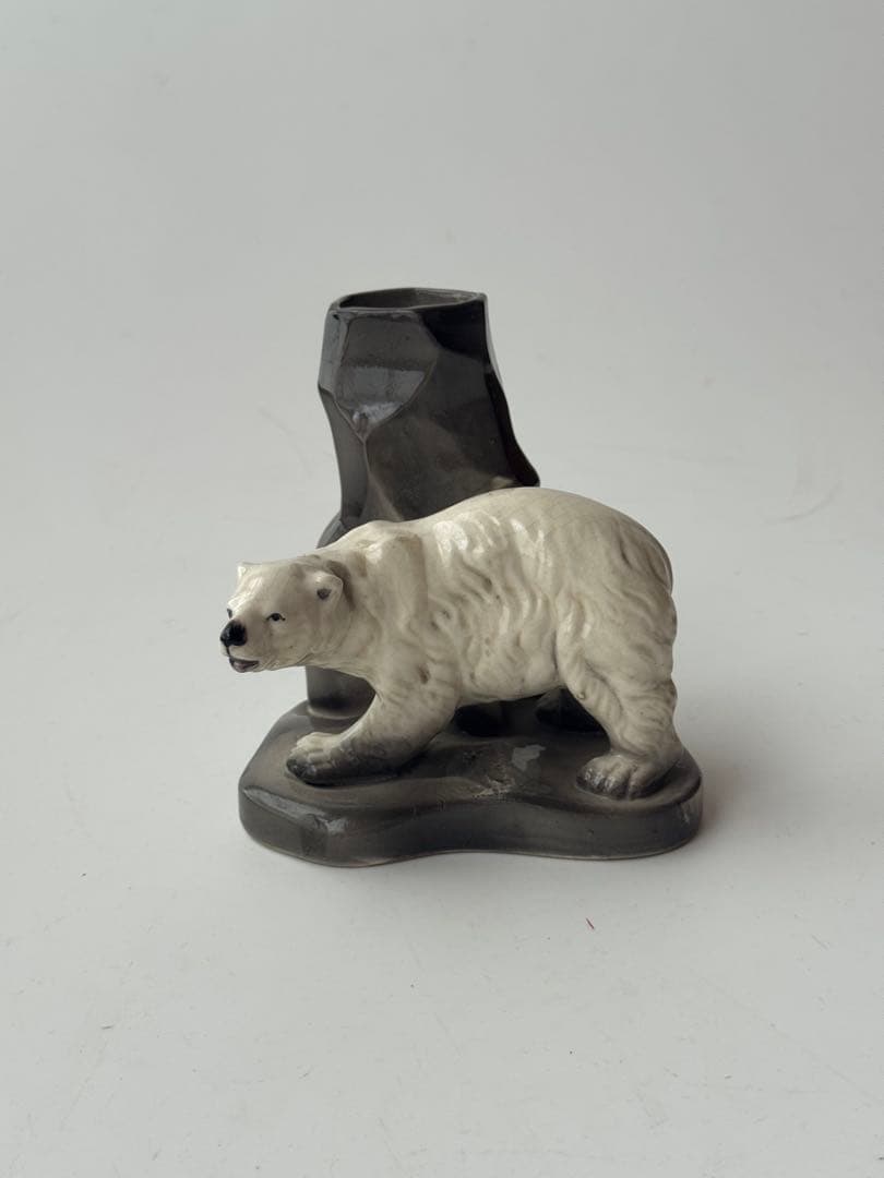 Ceramic Polar Bear Iceberg Pen Holder Object Vase Retro - 1